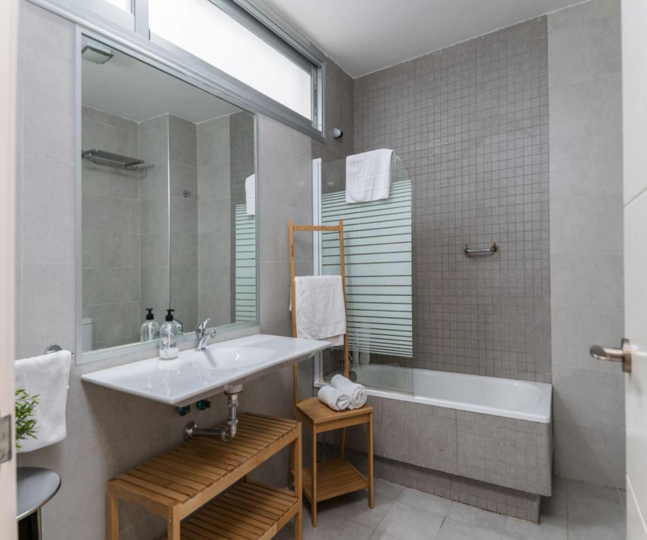 Apartament Trinidad Con Parking By Dossan Malaga Zewnętrze zdjęcie