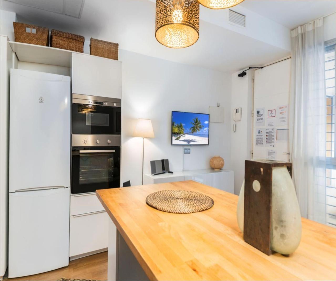 Apartament Trinidad Con Parking By Dossan Malaga Zewnętrze zdjęcie